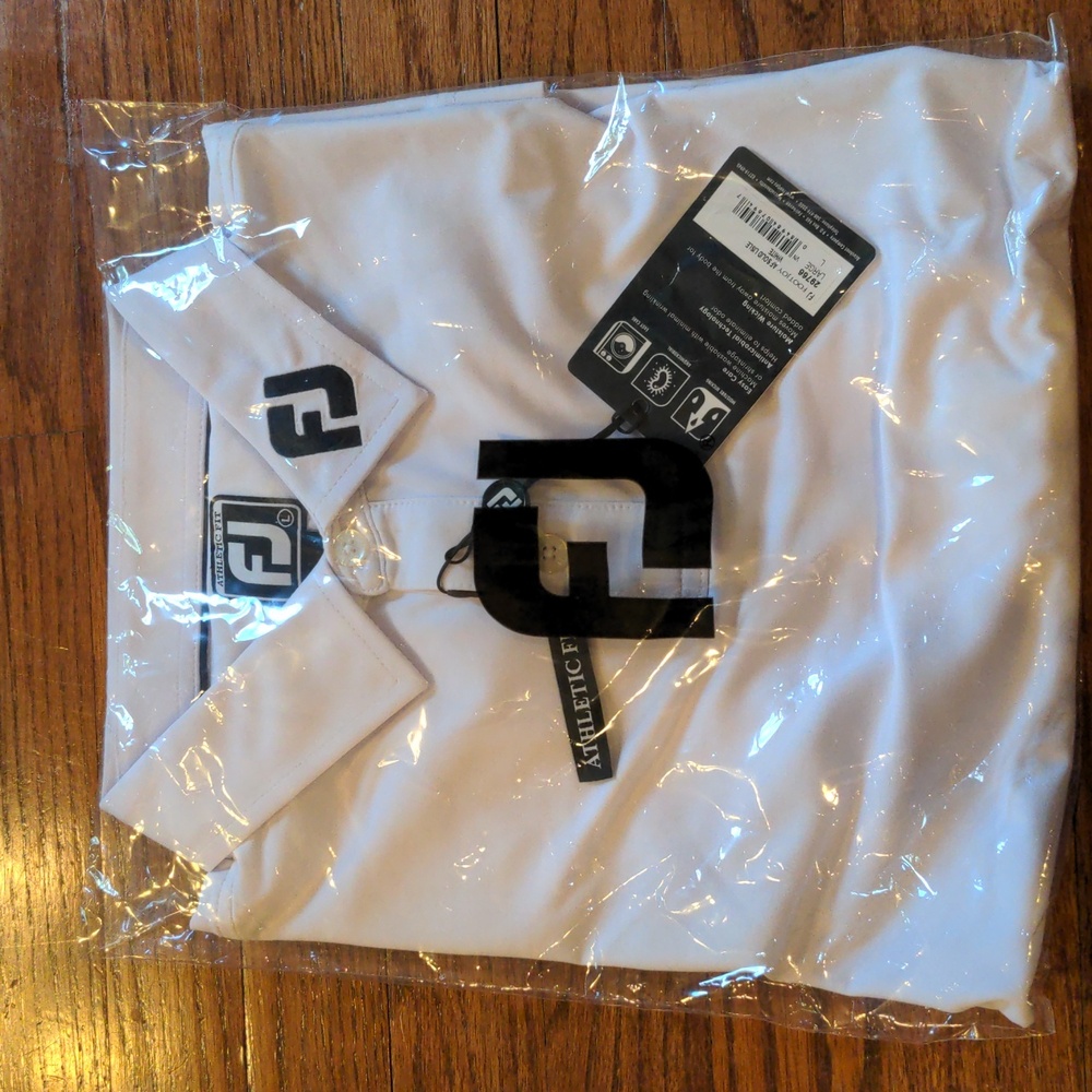 Footjoy FJ golf shirt *athletic fit*